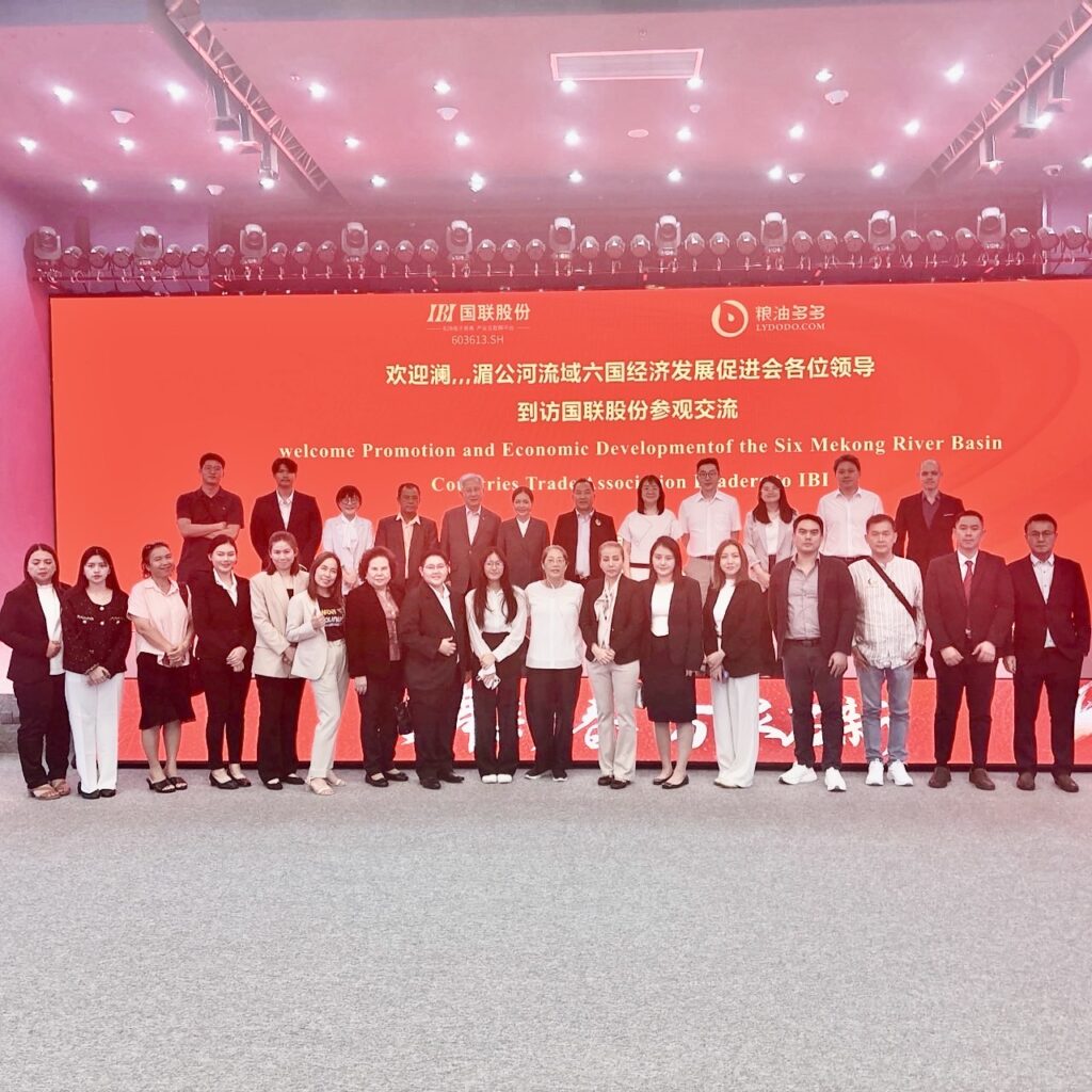 คณะฯ เยี่ยมชมโรงงาน Guolian Gufen ประเทศจีน